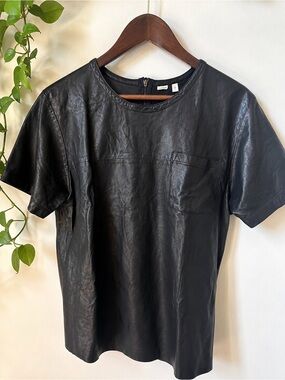 Sheep Leather Black Short Sleeve Top